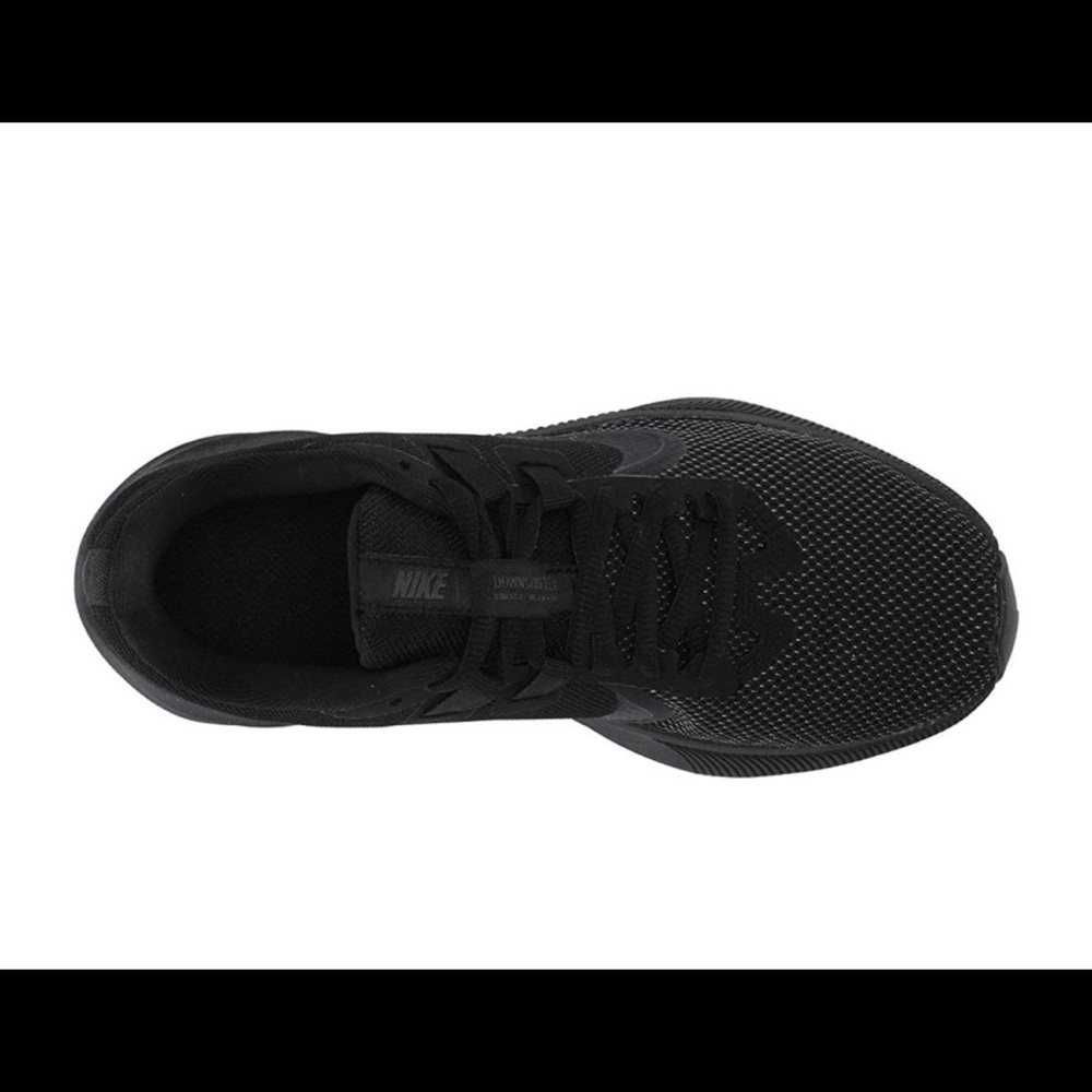 Nike Downrunner sneakers- New in box